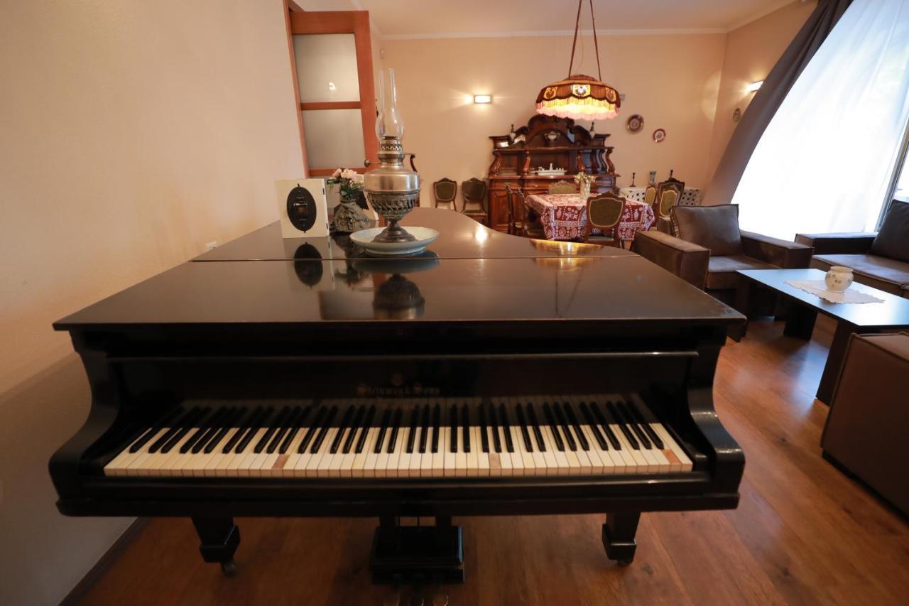 Apartment At 12 Baratashvili Street Tbilisi Luaran gambar