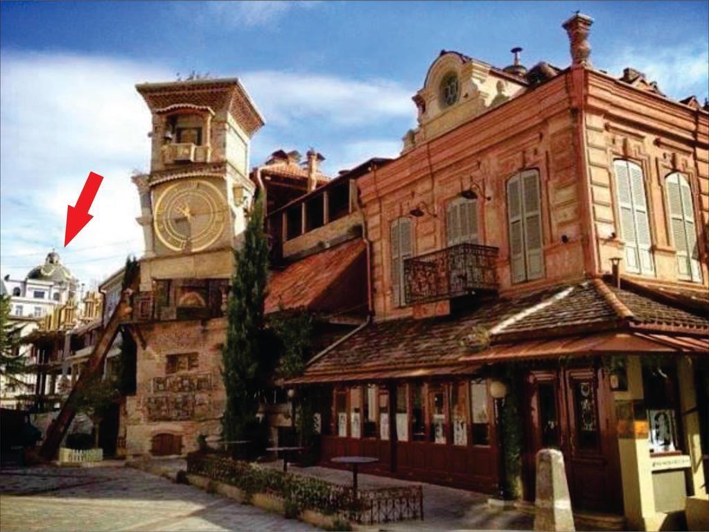 Apartment At 12 Baratashvili Street Tbilisi Bilik gambar