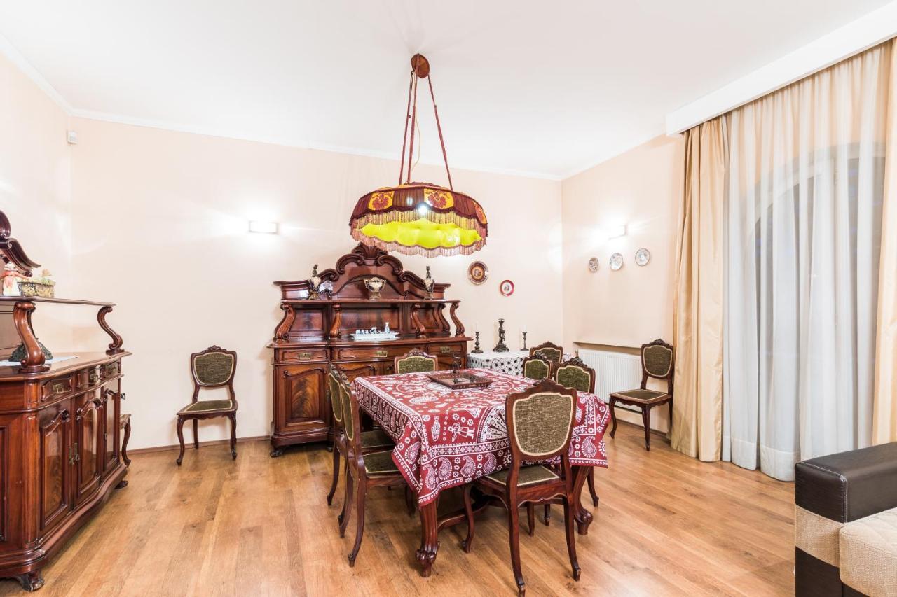Apartment At 12 Baratashvili Street Tbilisi Luaran gambar