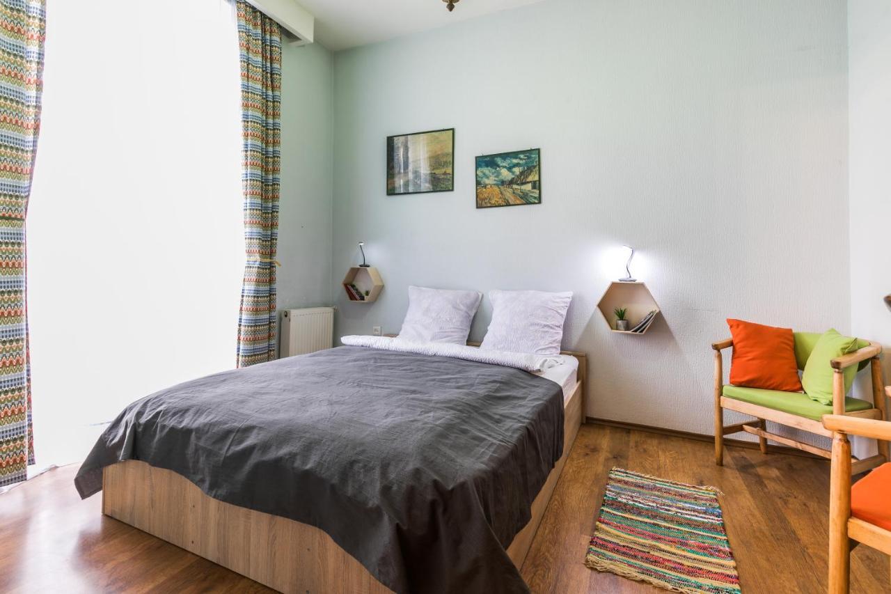 Apartment At 12 Baratashvili Street Tbilisi Luaran gambar