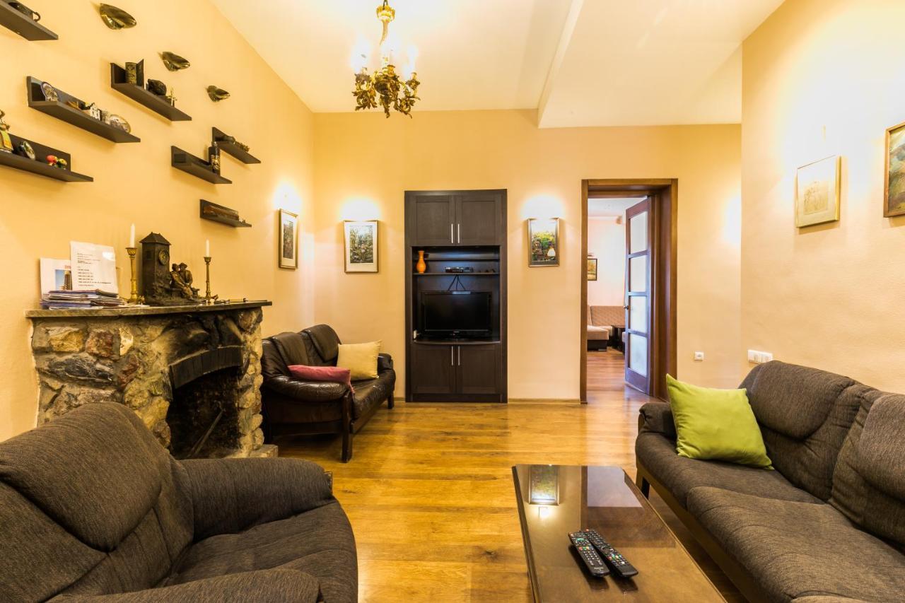Apartment At 12 Baratashvili Street Tbilisi Luaran gambar
